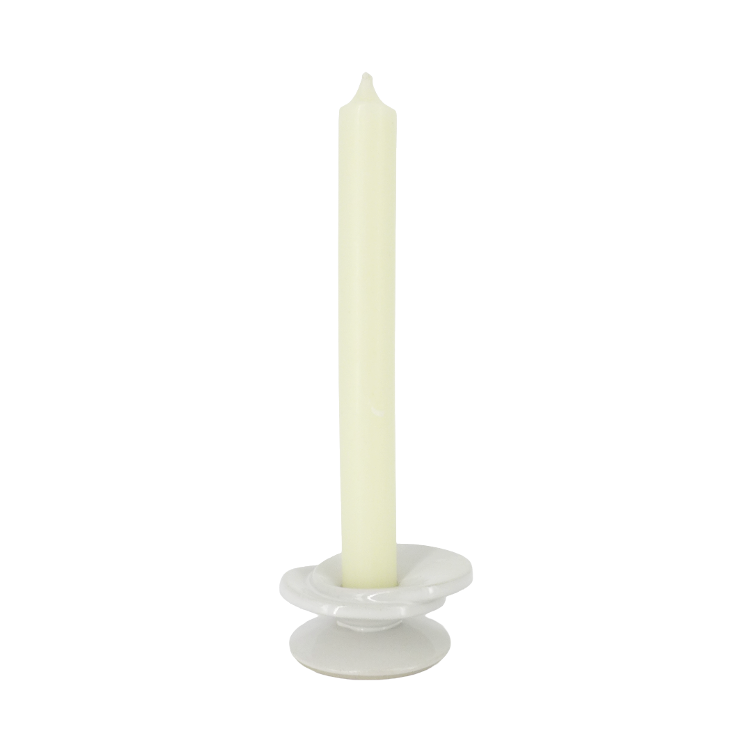 Oh, candle holder with candle!